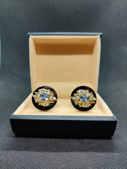 1 CARAT MATEALLIC GOLD CUFFLINKS (008)